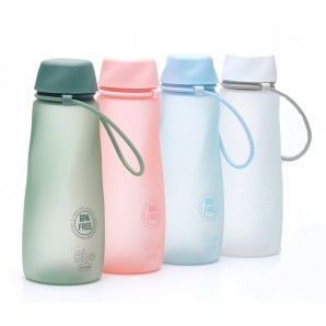 Bottiglia di Tritan BBO Irisana 550 ml.
