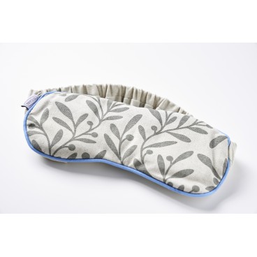 Maske mit natürlicher Tonerde und Lavendel